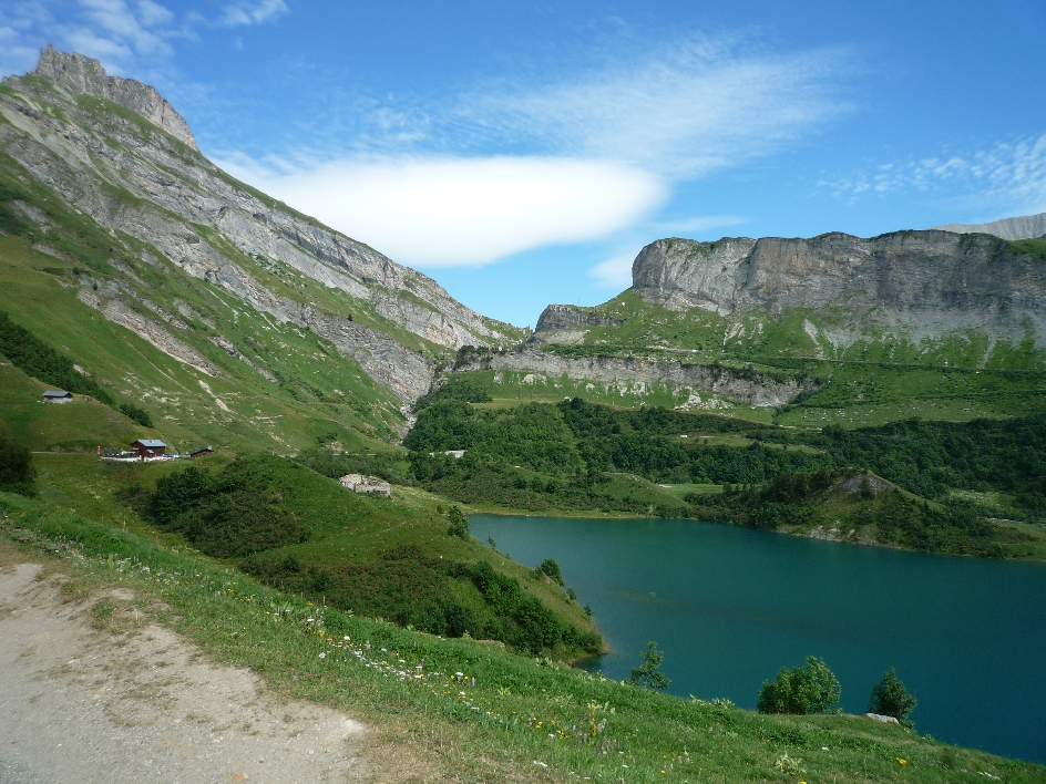 Lac de Roselend.jpg